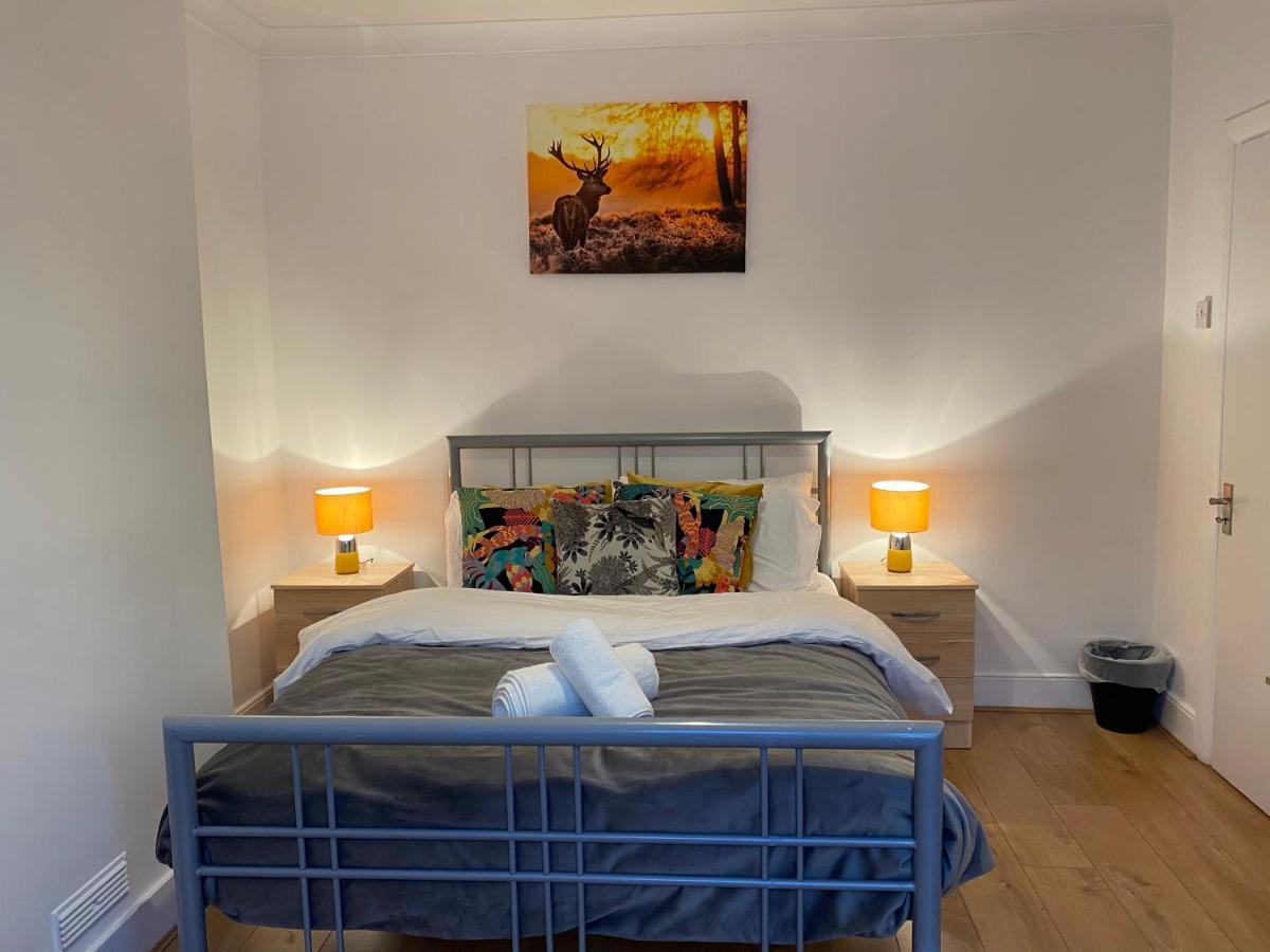Central Stratford Cozy Double Room London Exterior photo